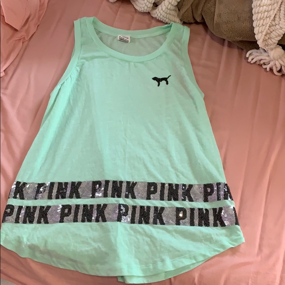 pink tank